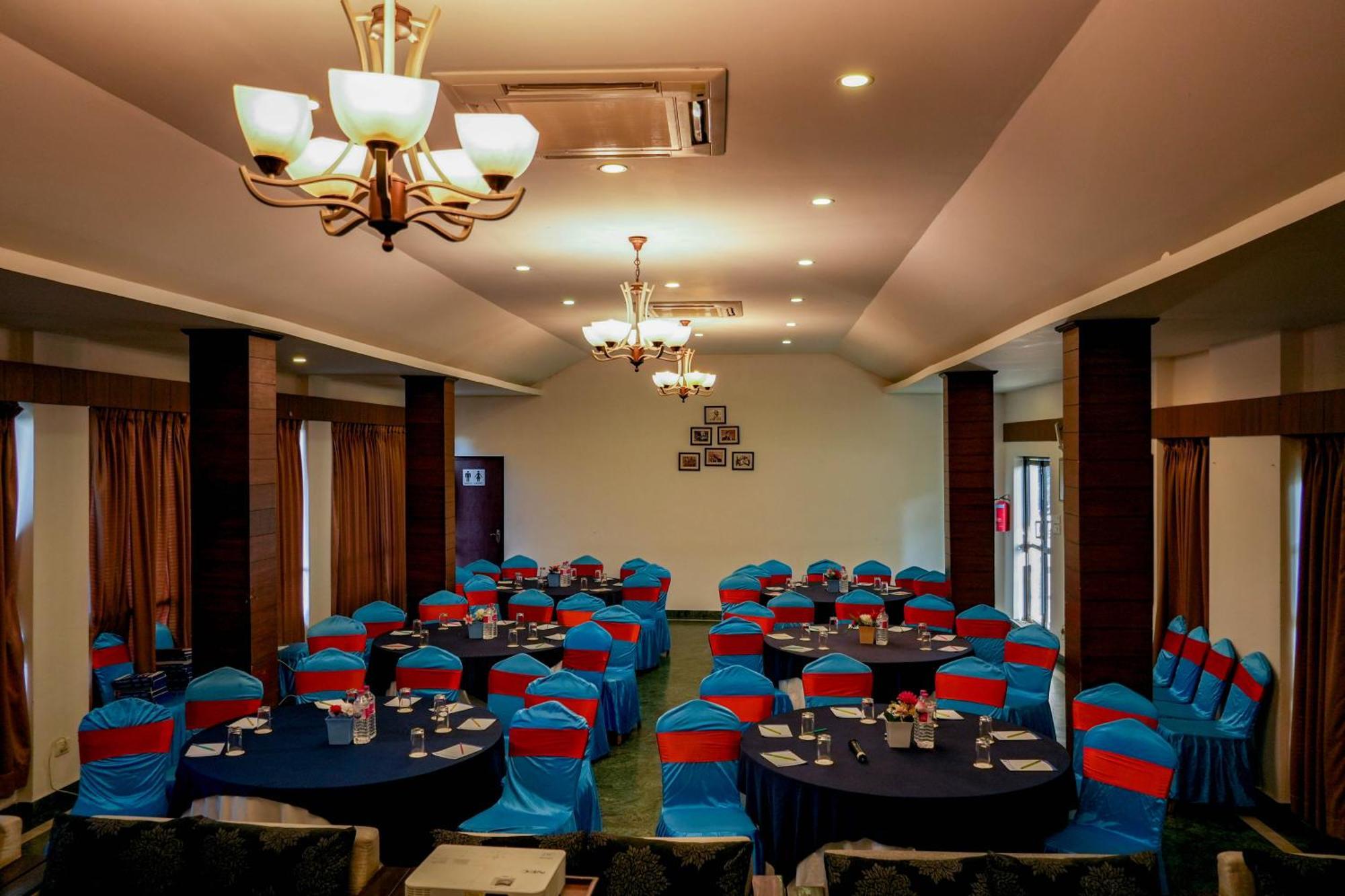 Himalayan Front Hotel By Kgh Group Ποκάρα Εξωτερικό φωτογραφία